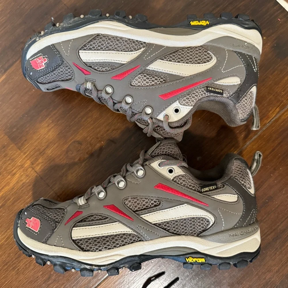 The North Face Womens Hedgehog III GTX Leather Hiking Trail Sport Shoes Sz 7.5